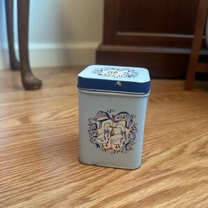 Vintage Blue and White Goose Tin